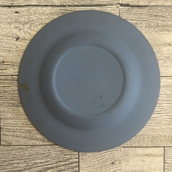 Wedgewood Jasperware Trafalgar Square Small Plate - Picture 3 of 5